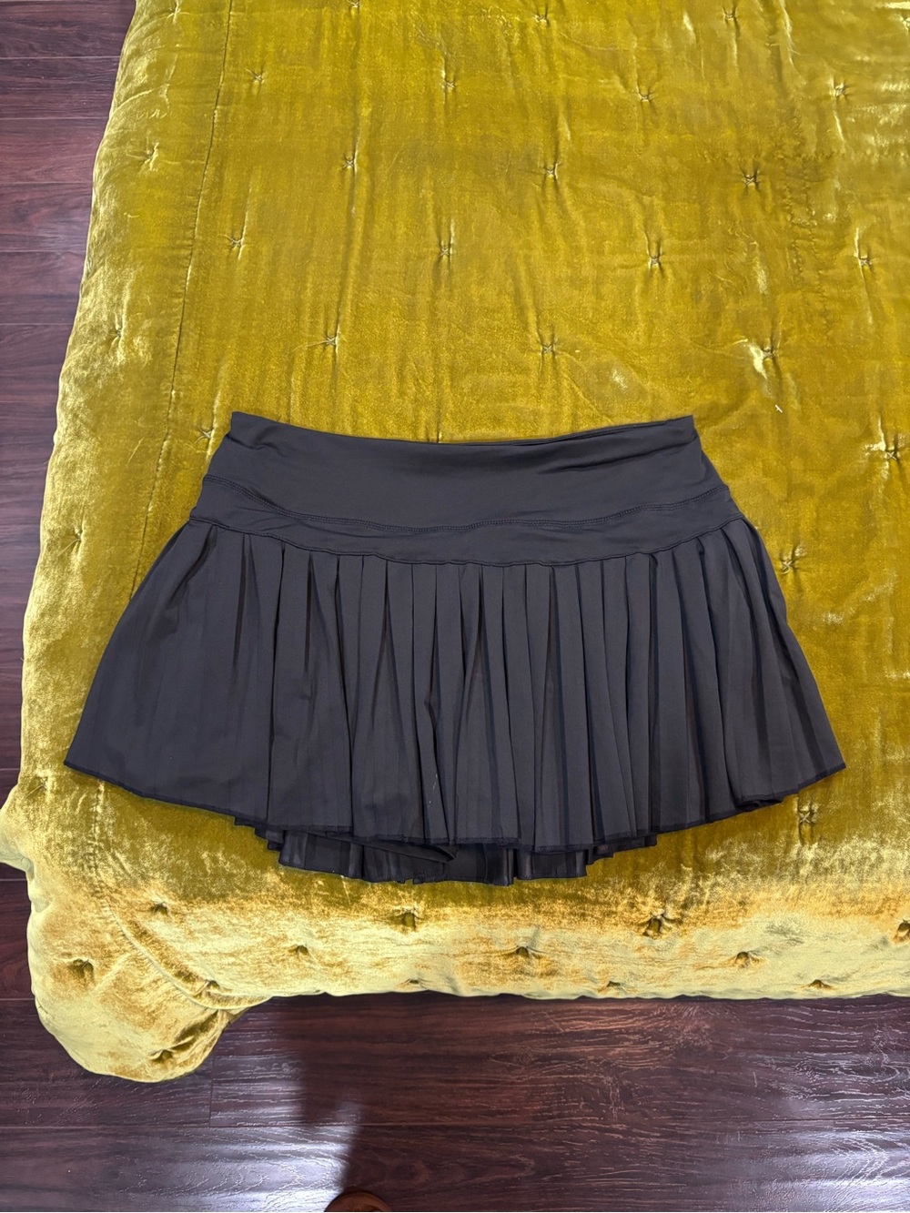 GOLDHINGE Pleated Tennis Skirt